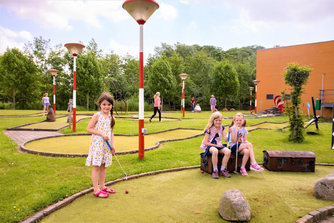 Dorf Wangerland Hotel ชิลลิคช์ ภายนอก รูปภาพ