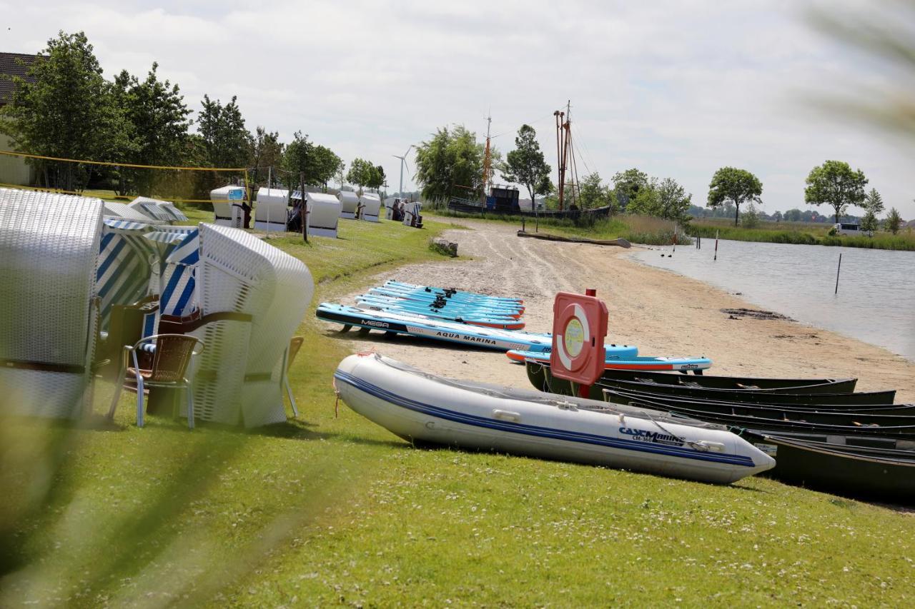 Dorf Wangerland Hotel ชิลลิคช์ ภายนอก รูปภาพ