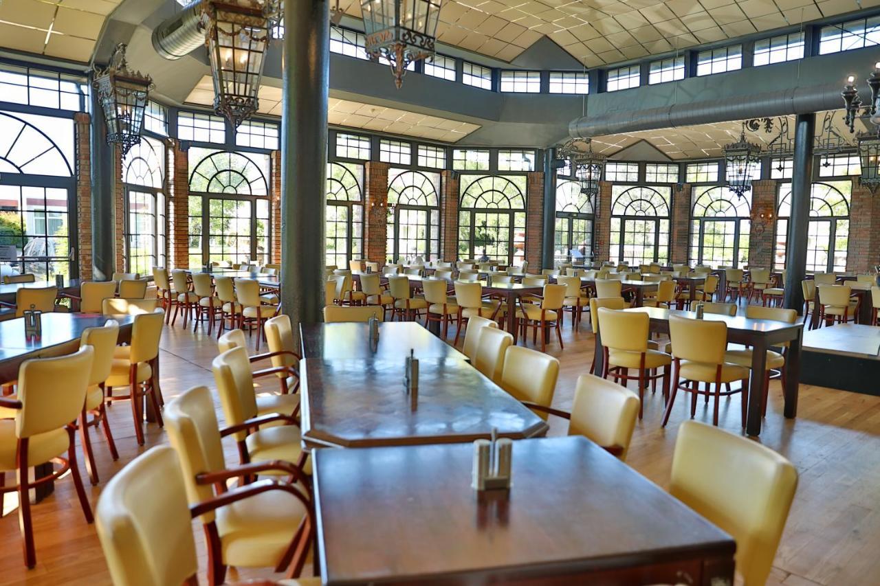 Dorf Wangerland Hotel ชิลลิคช์ ภายนอก รูปภาพ